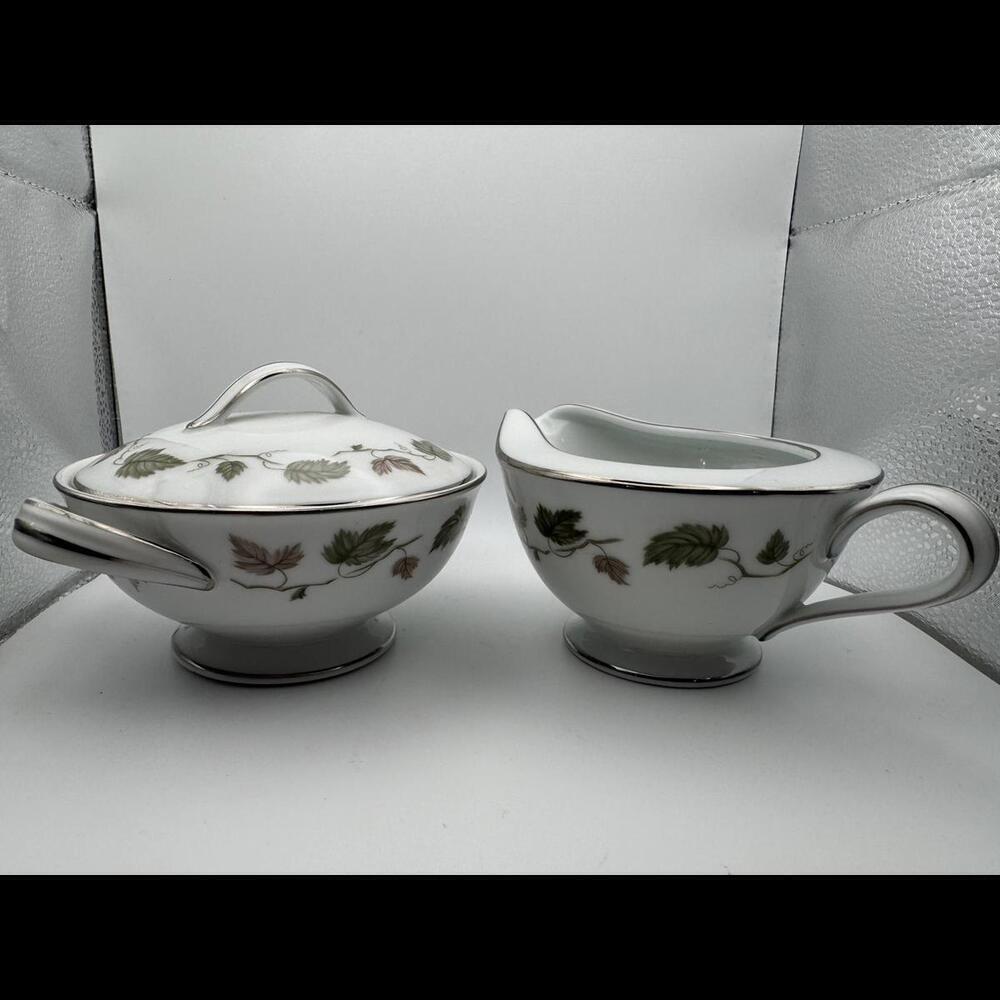Noritake Vineyard Vintage Porcelain Creamer and Sugar  Bowl with Lid Set